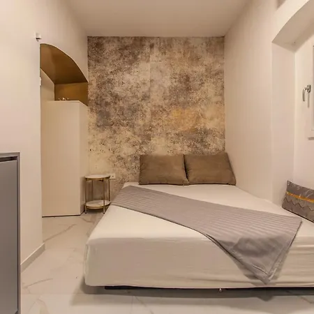 Apartment Divine Nest *